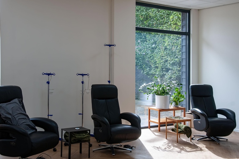 KantoorruimteaanNassaustraat 1 f<br/> inWaalre