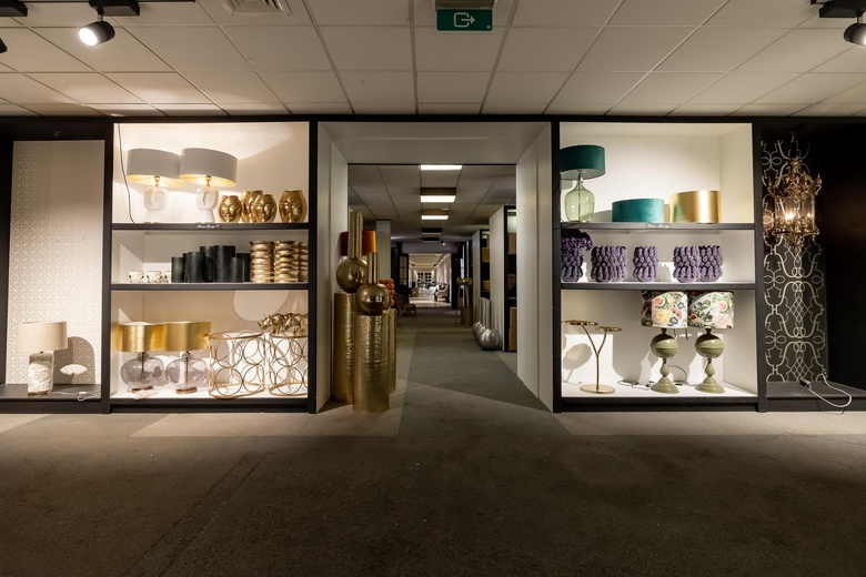 BedrijfsruimteaanWeerlaan 1<br/> inHillegom