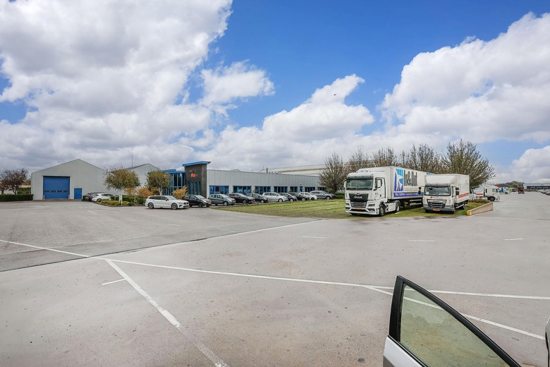 BedrijfsruimteaanPoelweg 12<br/> inDe Kwakel