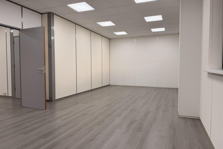 BedrijfsruimteaanLeemidden 22<br/> inDe Lier