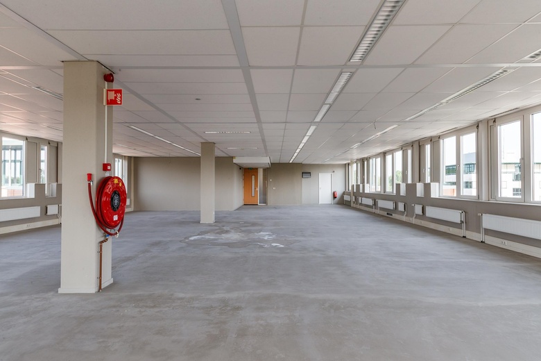 KantoorruimteaanVijzelmolenlaan 9<br/> inWoerden KantoorruimteaanVijzelmolenlaan 9<br/> inWoerden