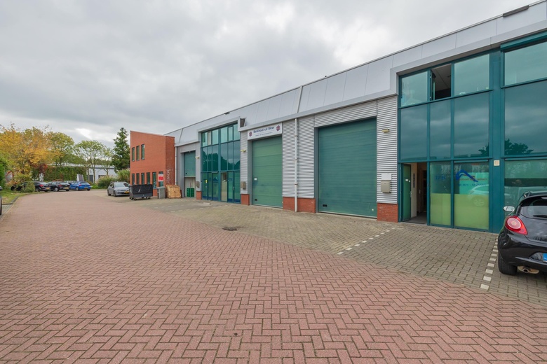 BedrijfsruimteaanAchthovenerweg 17 H<br/> inLeiderdorp