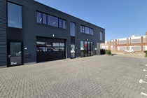 Bedrijfsruimte Hardinxveld-Giessendam - Hakgriend 8 X - Foto 1