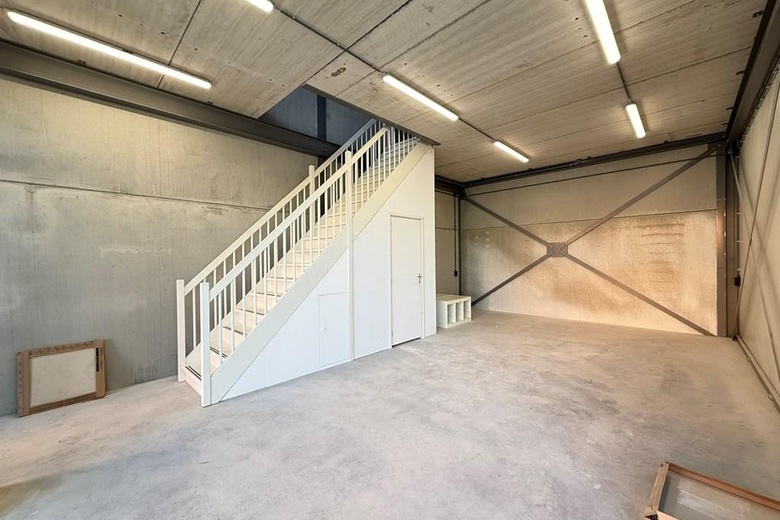 BedrijfsruimteaanAfmijnstraat 19<br/> inAmstelveen