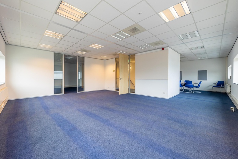 BedrijfsruimteaanSanderboutlaan 19 a<br/> inElsloo