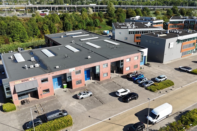 BedrijfsruimteaanBijdorp-West 79<br/> inBarendrecht BedrijfsruimteaanBijdorp-West 79<br/> inBarendrecht