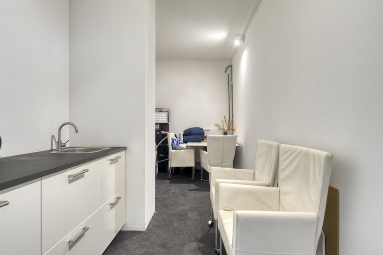 KantoorruimteaanOoststraat 6<br/> inZoutelande KantoorruimteaanOoststraat 6<br/> inZoutelande