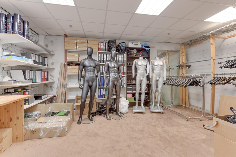 Winkelruimteaan't Loo 13 Verd.<br/> inHeiloo