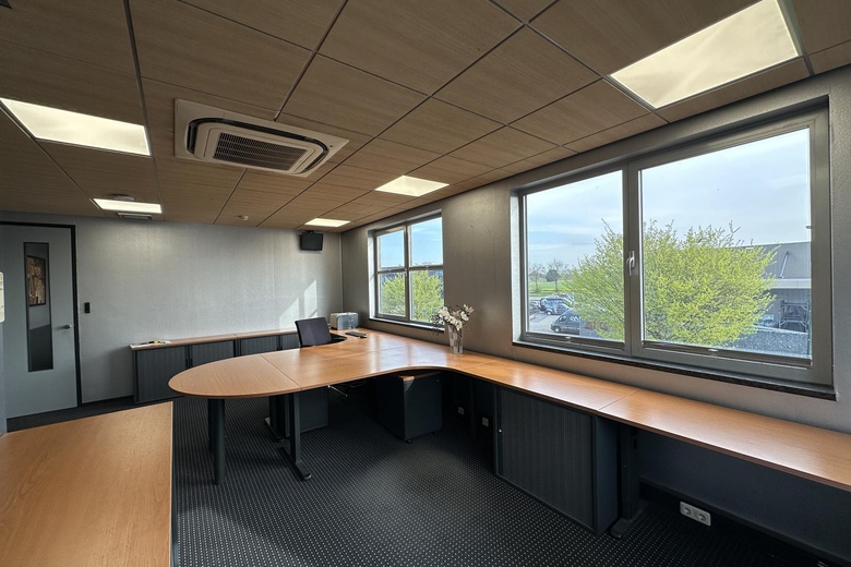 KantoorruimteaanTransportstraat 14<br/> inGiessen KantoorruimteaanTransportstraat 14<br/> inGiessen