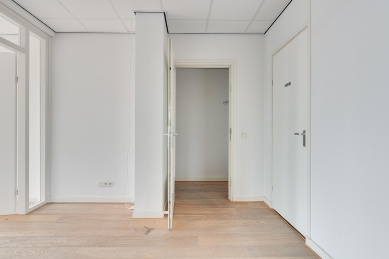 KantoorruimteaanM.C. van Voordenstraat 12<br/> inDe Rijp KantoorruimteaanM.C. van Voordenstraat 12<br/> inDe Rijp