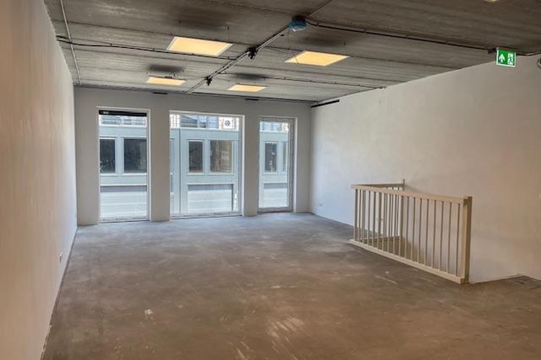 BedrijfsruimteaanHavenstraat 72 f<br/> inHuizen BedrijfsruimteaanHavenstraat 72 f<br/> inHuizen