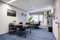 Bekijk foto 3 van Burgemeester Verderlaan 17