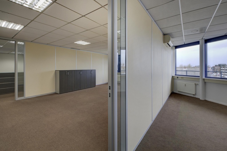 KantoorruimteaanBerkstraat 100<br/> inOldenzaal KantoorruimteaanBerkstraat 100<br/> inOldenzaal
