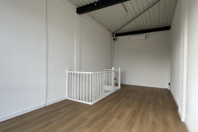 BedrijfsruimteaanFloris Versterlaan 60 C<br/> inLeiden BedrijfsruimteaanFloris Versterlaan 60 C<br/> inLeiden