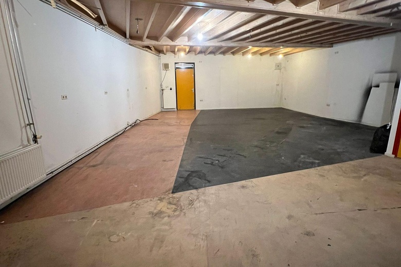 WinkelruimteaanMolenstraat 40<br/> inVeghel WinkelruimteaanMolenstraat 40<br/> inVeghel