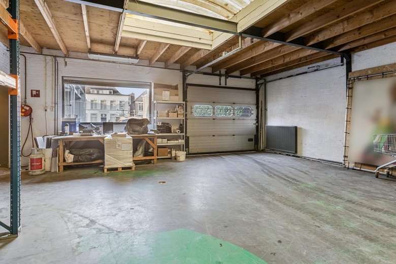 BedrijfsruimteaanGrotestraat 138 a<br/> inWaalwijk