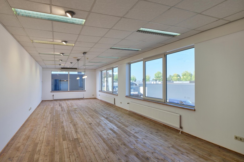 KantoorruimteaanEngelsestraat 4<br/> inKaatsheuvel KantoorruimteaanEngelsestraat 4<br/> inKaatsheuvel