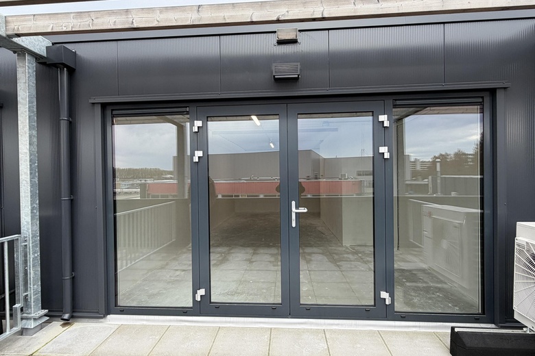 BedrijfsruimteaanEemmeerlaan 2 F<br/> inWeesp