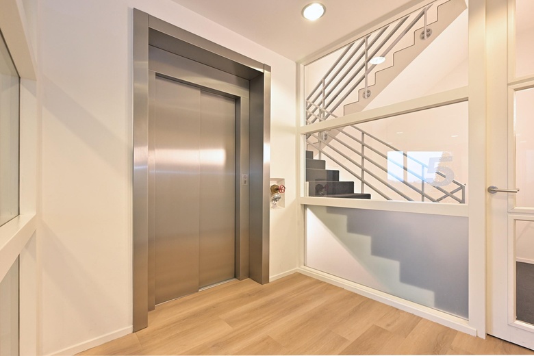 KantoorruimteaanLaan der Continenten 172 - 184<br/> inAlphen aan den Rijn