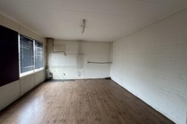 Bekijk foto 6 van Dr. Ir. Van Veenweg 1 a