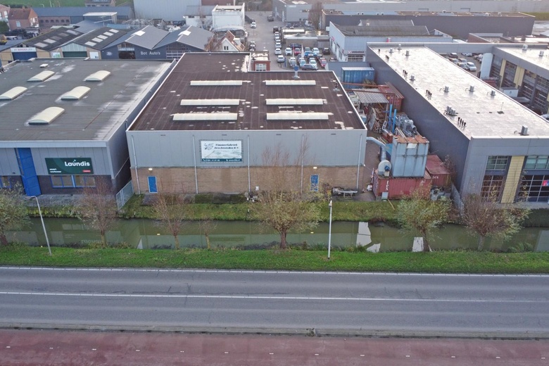 BedrijfsruimteaanLelystraat 17<br/> inSliedrecht