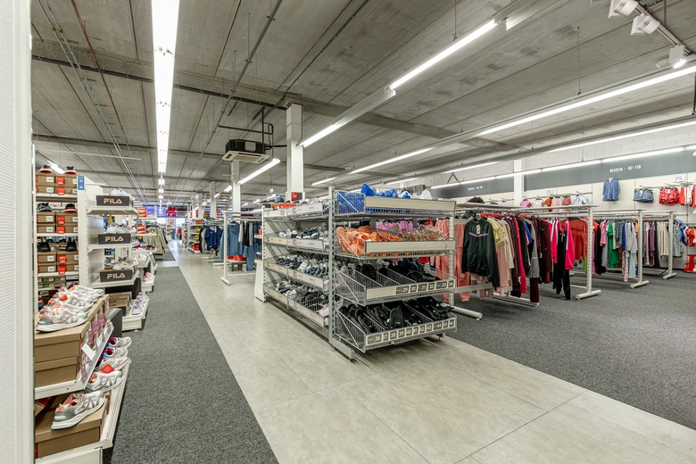 WinkelruimteaanDuivendijk 1<br/> inNuenen WinkelruimteaanDuivendijk 1<br/> inNuenen