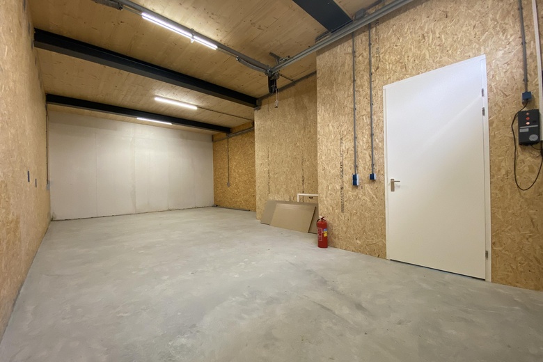 BedrijfsruimteaanEnergiestraat 2 9<br/> inHattem