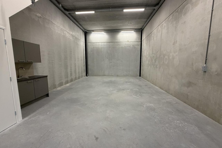 BedrijfsruimteaanGoudstraat 1<br/> inZoetermeer