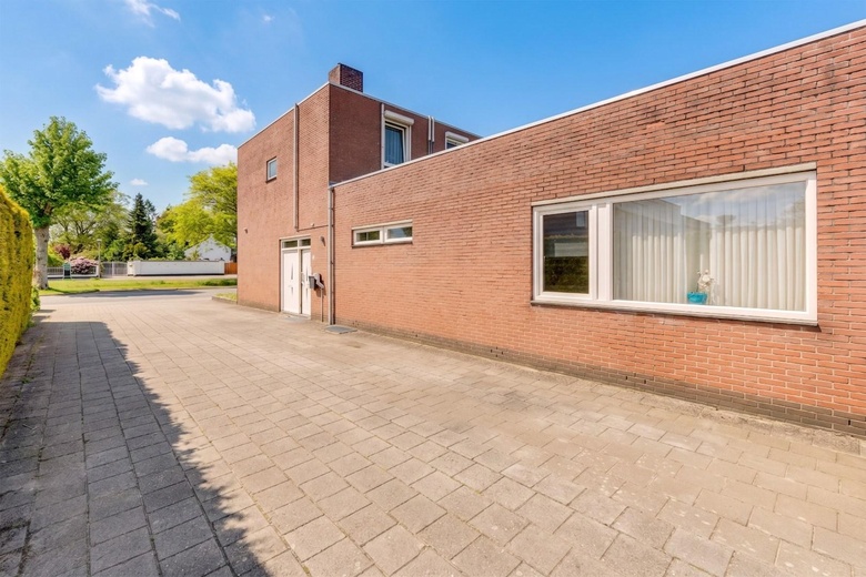 BedrijfsruimteaanHeerbaan 9<br/> inPosterholt