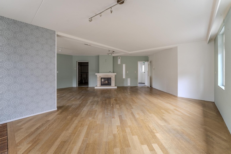 KantoorruimteaanMolenstraat 10<br/> inBunschoten KantoorruimteaanMolenstraat 10<br/> inBunschoten