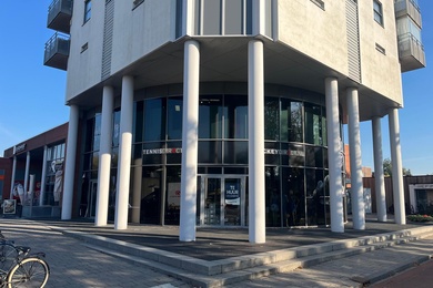 Bekijk foto 2 van Sint Teunislaan 68