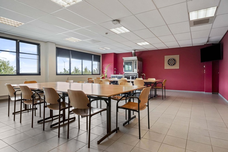 BedrijfsruimteaanHudsonweg 5 - 7<br/> inVenlo BedrijfsruimteaanHudsonweg 5 - 7<br/> inVenlo