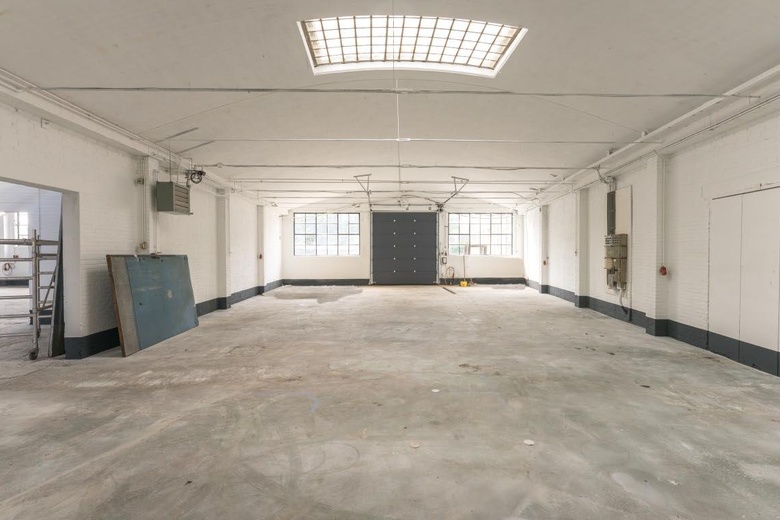 Bedrijfsruimte Nijkerkerveen - Domstraat 1 - Foto 16