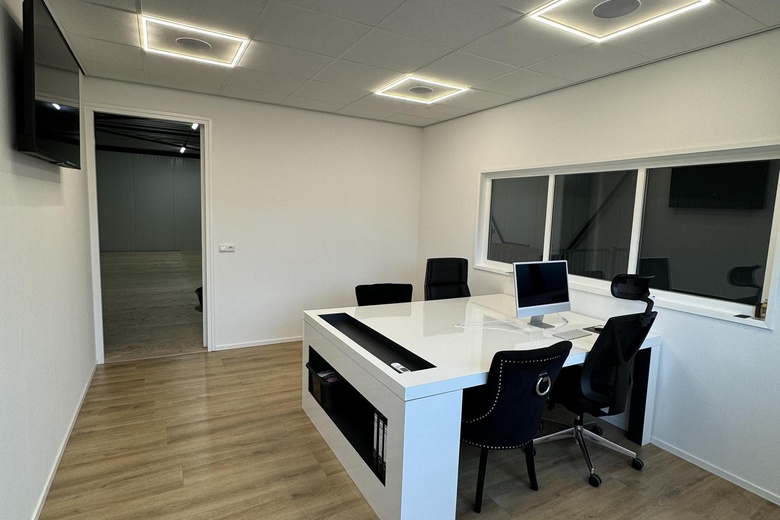 BedrijfsruimteaanAldebaranweg 12 p<br/> inLeeuwarden