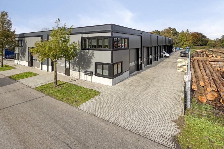 BedrijfsruimteaanHet Bassin 27 c<br/> inVriezenveen