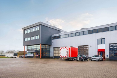 Bekijk foto 2 van Impact 5