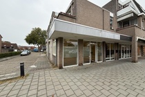 Bekijk foto 2 van eenheid 1 aan de Raadhuisplein 5 in Sprang