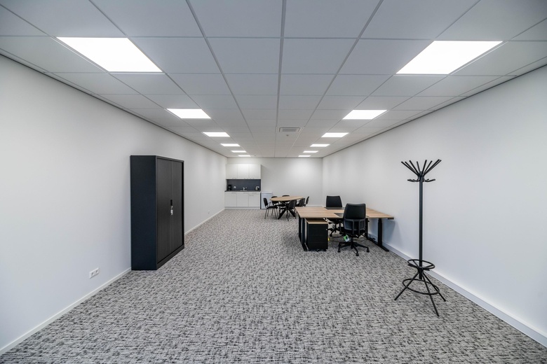 KantoorruimteaanVerre weide 5<br/> inVeen KantoorruimteaanVerre weide 5<br/> inVeen