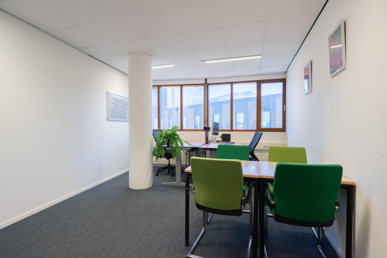 KantoorruimteaanPrins Bernhardstraat 7A<br/> inHilversum