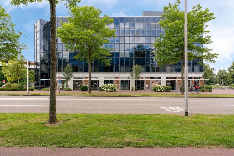 KantoorruimteaanStationsplein 4<br/> inZwijndrecht KantoorruimteaanStationsplein 4<br/> inZwijndrecht