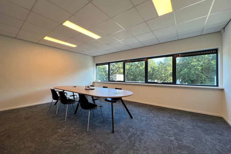 BedrijfsruimteaanKelvinring 52 a<br/> inAlblasserdam BedrijfsruimteaanKelvinring 52 a<br/> inAlblasserdam