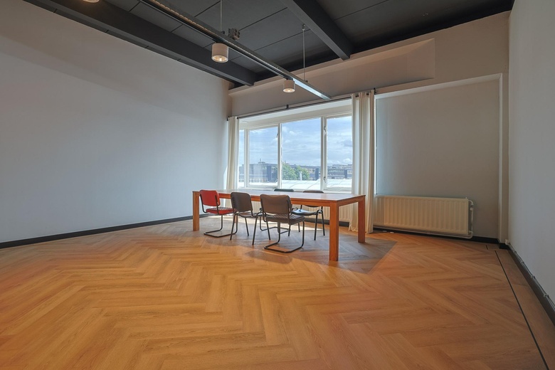 BedrijfsruimteaanFlevolaan 38<br/> inWeesp BedrijfsruimteaanFlevolaan 38<br/> inWeesp