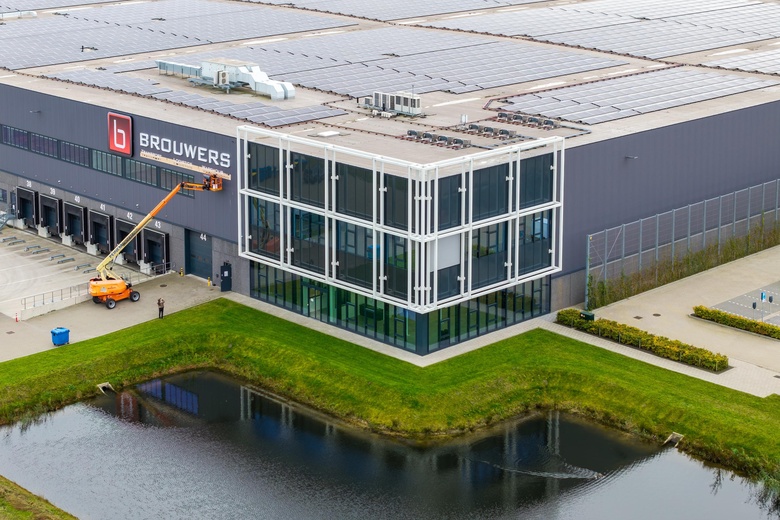 Bekijk foto 1 van Lipsstraat 66