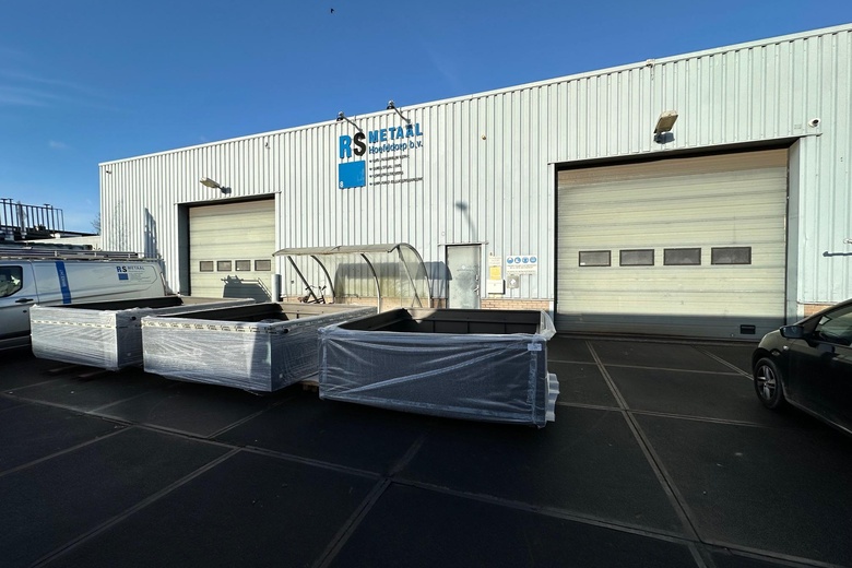 BedrijfsruimteaanGraftermeerstraat 18 - 20<br/> inHoofddorp BedrijfsruimteaanGraftermeerstraat 18 - 20<br/> inHoofddorp