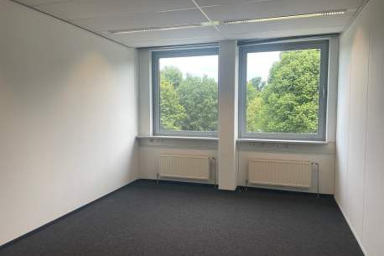 KantoorruimteaanDr. Hub van Doorneweg 155, 157<br/> inTilburg KantoorruimteaanDr. Hub van Doorneweg 155, 157<br/> inTilburg