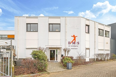 Bekijk foto 2 van Industriepark 25