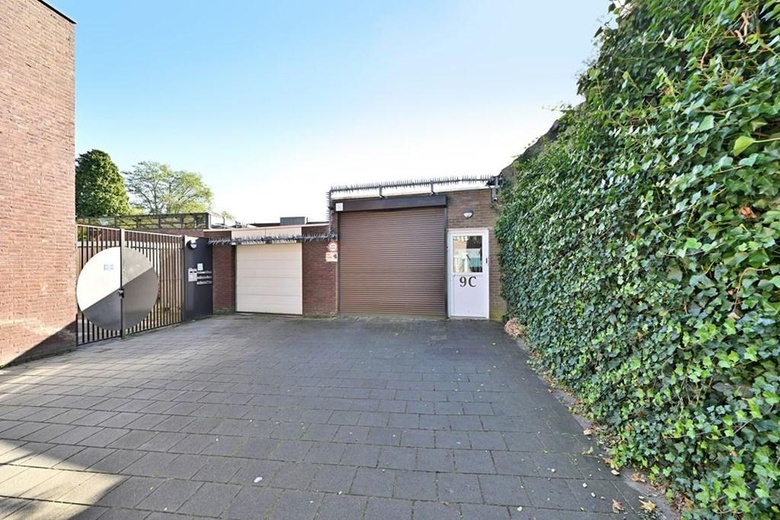 BedrijfsruimteaanLaarstraat 59<br/> inTilburg BedrijfsruimteaanLaarstraat 59<br/> inTilburg