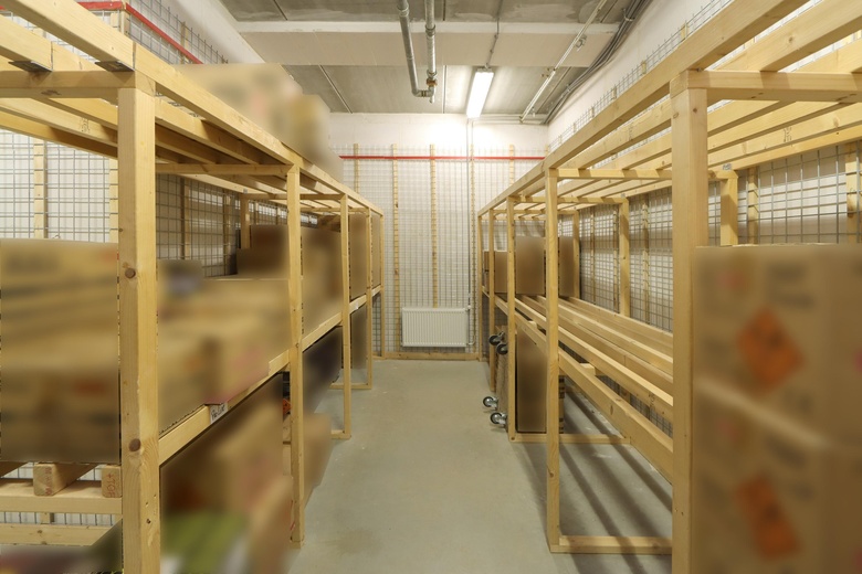 BedrijfsruimteaanOplagestraat 4<br/> inAlmere BedrijfsruimteaanOplagestraat 4<br/> inAlmere