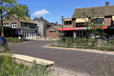Bekijk foto 2 van Plechelmusstraat 4 Bekijk foto 2 van Plechelmusstraat 4