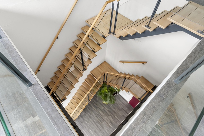 KantoorruimteaanNeonstraat 20<br/> inEde KantoorruimteaanNeonstraat 20<br/> inEde